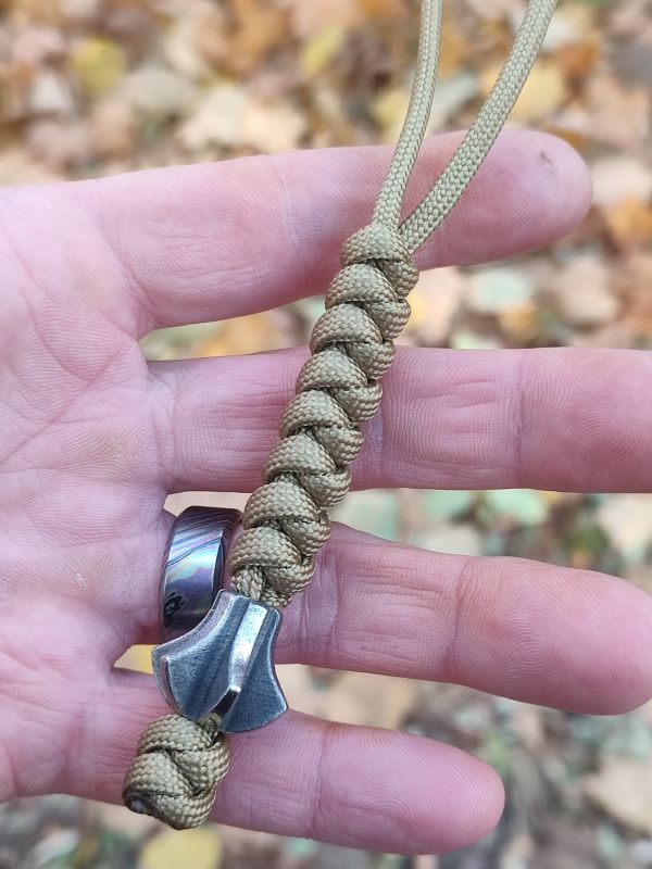Бусина на темляк  ,, Пірнач,,