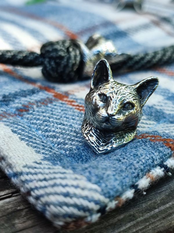 Намистина на темляк,,Киця,,